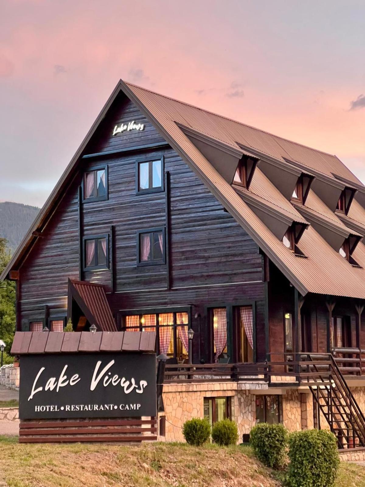 Camp Hotel Lake Views Плав Екстериор снимка